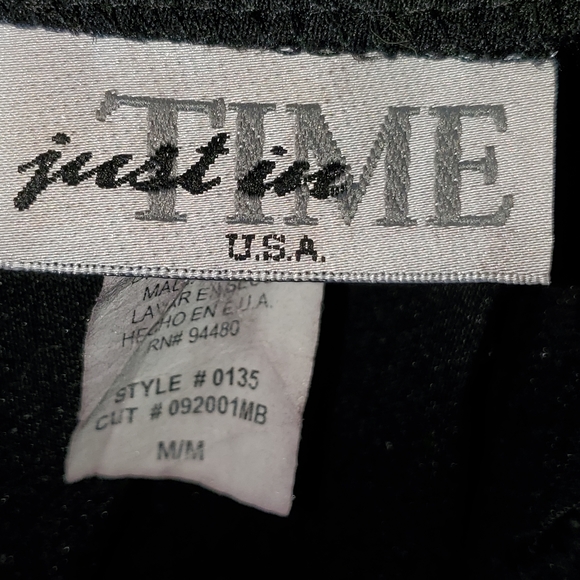 Pencil skirt. Rhinestone hem - Picture 8 of 9